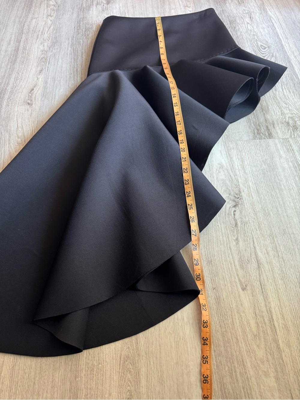 Cynthia Rowley Black Asymmetrical Bonded Ruffle Flounce Skirt Unique Sz 0, Small - Picture 13 of 13